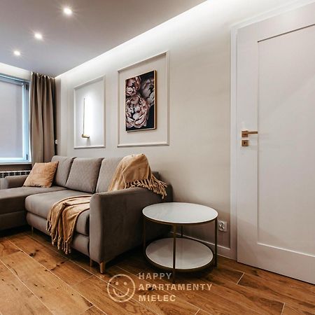 Happy Gold - Apartamentyhappy Pl Mielec Bagian luar foto