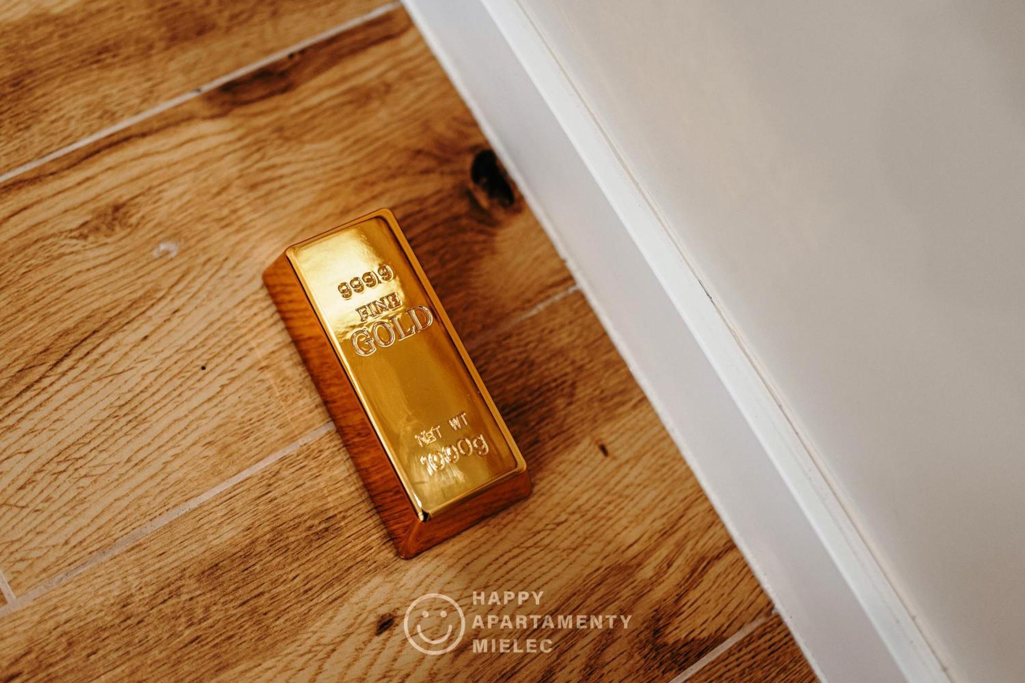 Happy Gold - Apartamentyhappy Pl Mielec Bagian luar foto